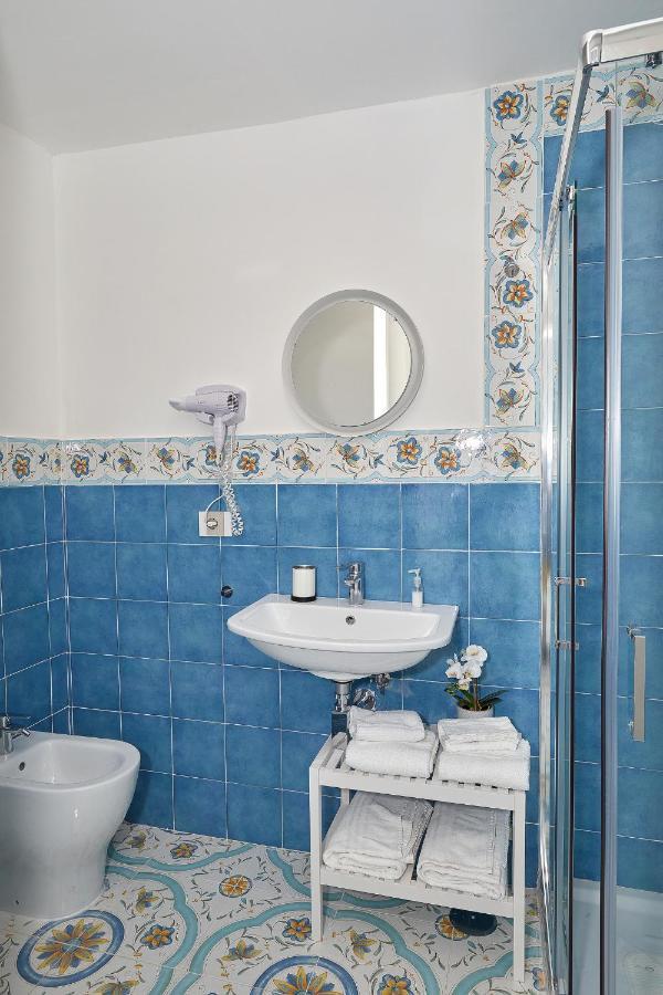 Malafemmena Guest House Капри Екстериор снимка